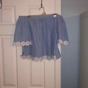 OFF THE SHOULDER BLOUSE